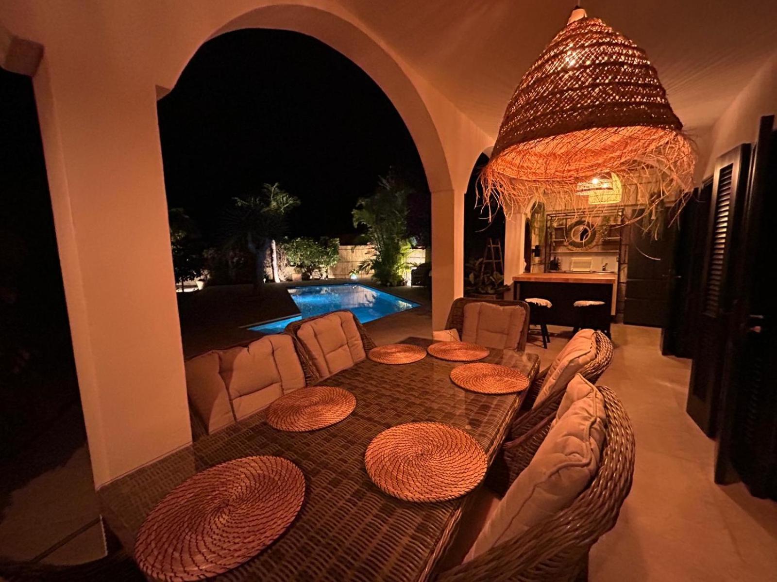 Villa Ibiza - Beautiful House With Private Pool Chayofa Eksteriør billede