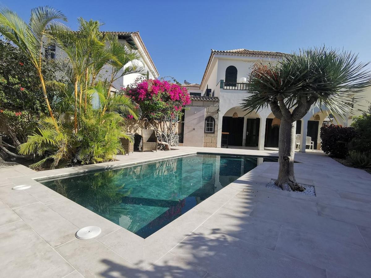 Villa Ibiza - Beautiful House With Private Pool Chayofa Eksteriør billede