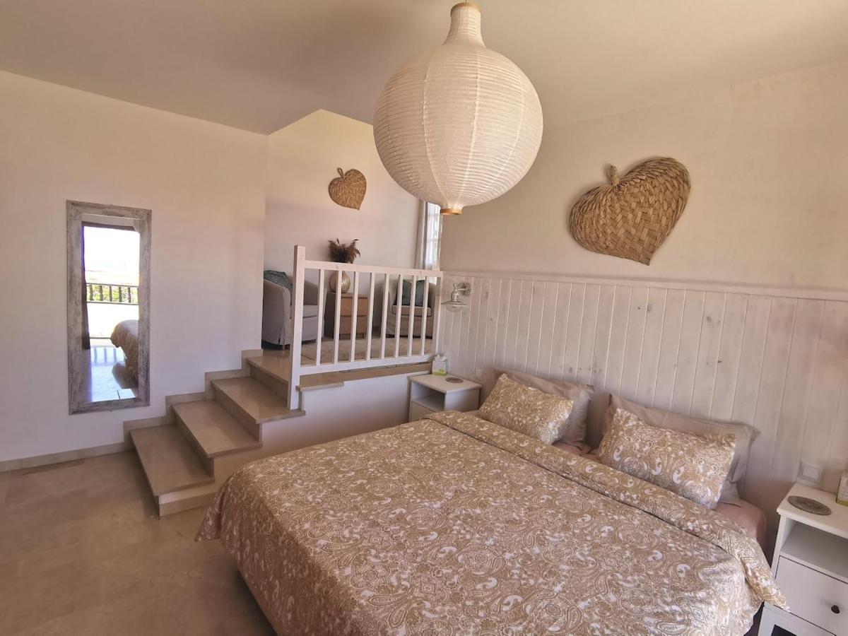 Villa Ibiza - Beautiful House With Private Pool Chayofa Eksteriør billede